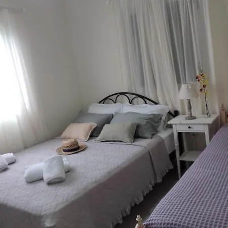 Andriana Lefkada City